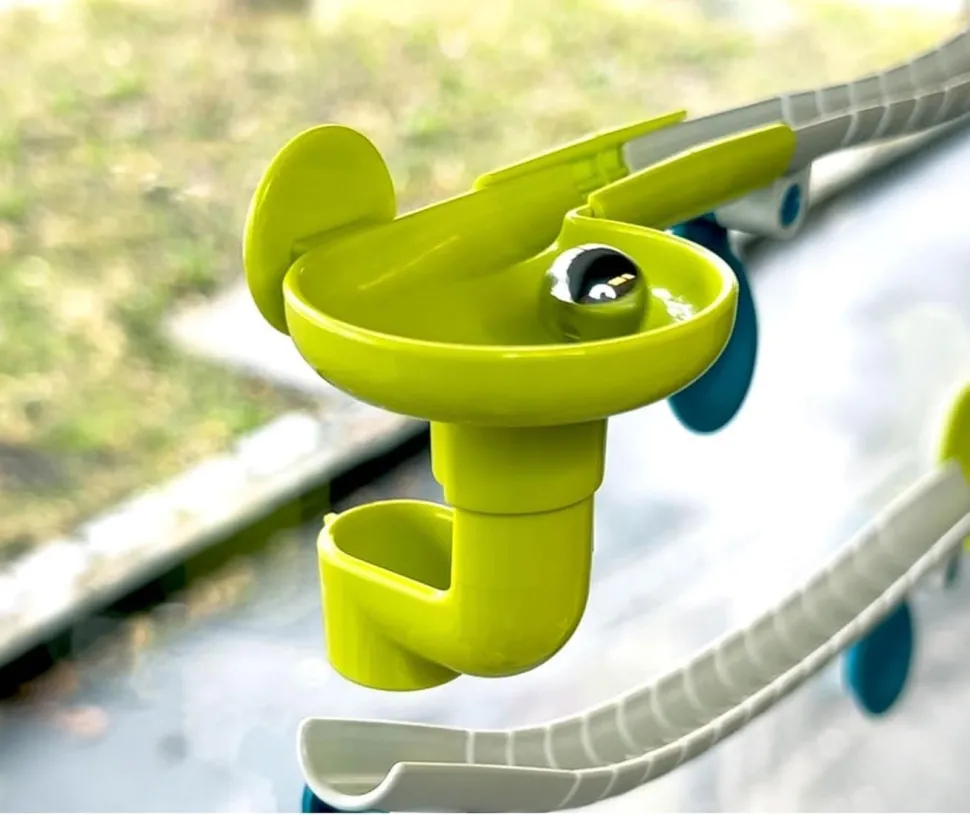 Thames and Kosmos Gecko Run Expansion Twister