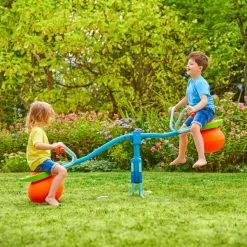 TP Spiro Hop Seesaw